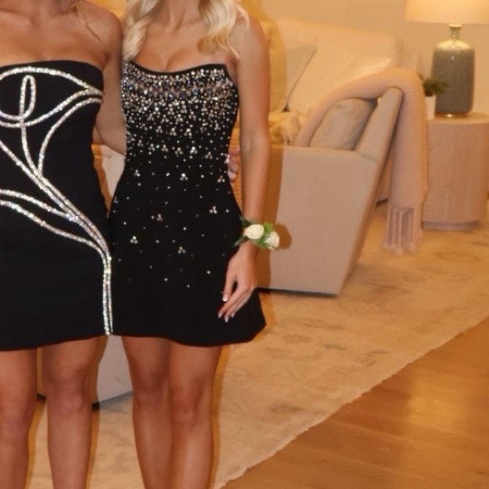 Black mini dress with stones - Picture 2 of 2